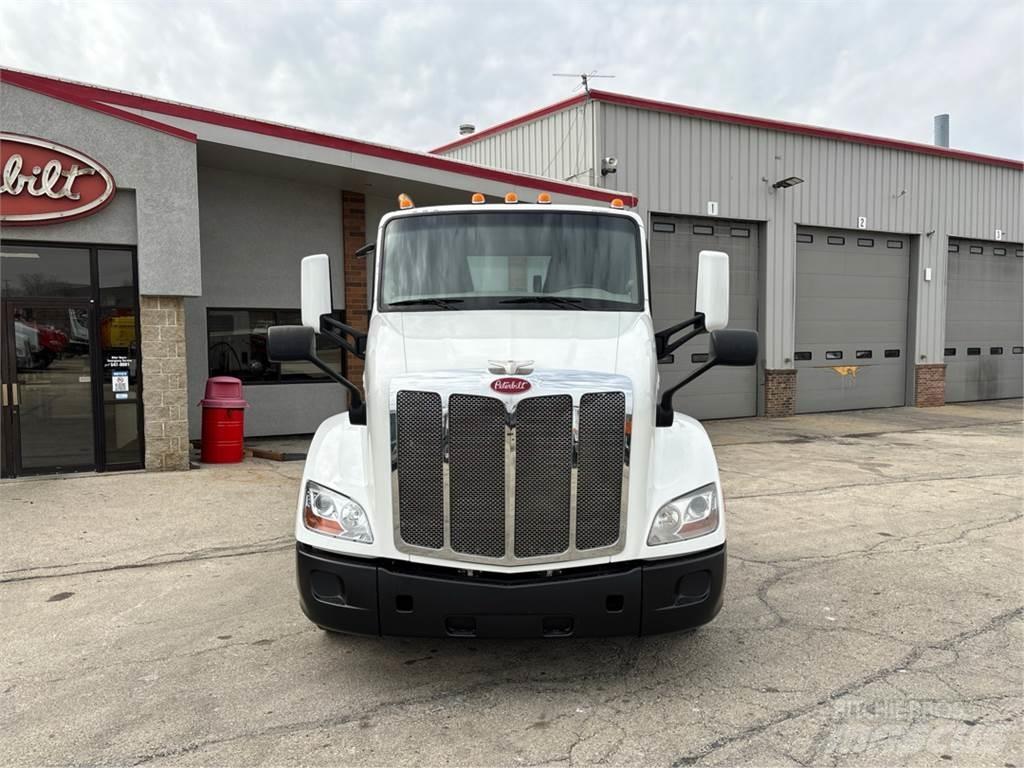Peterbilt 579 Влекачи