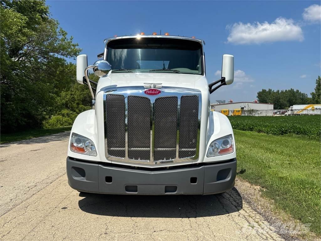 Peterbilt 579 Влекачи