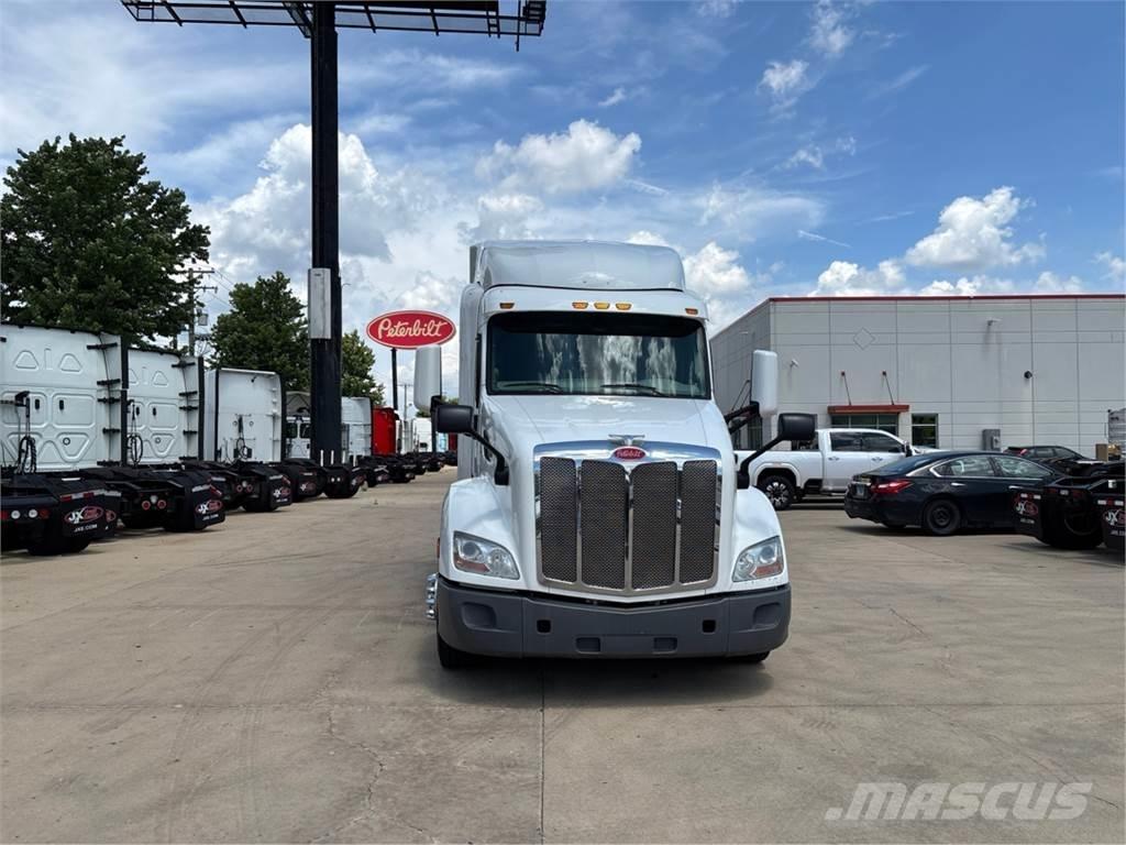 Peterbilt 579 Други