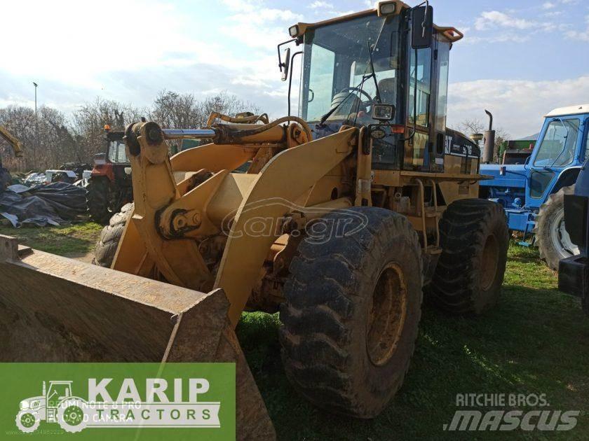 CAT 928G Колесни товарачи