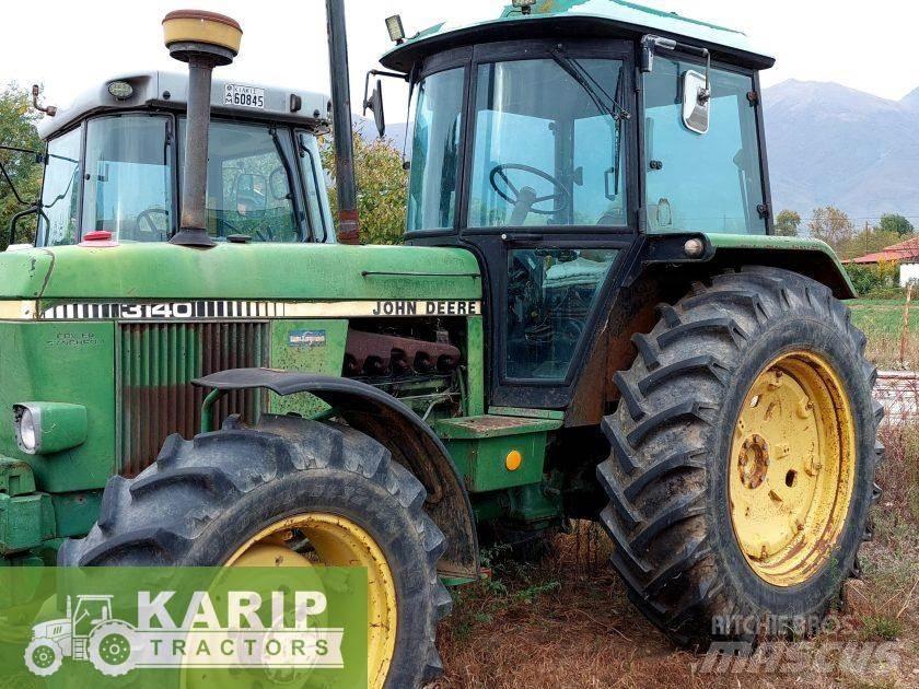John Deere  Трактори