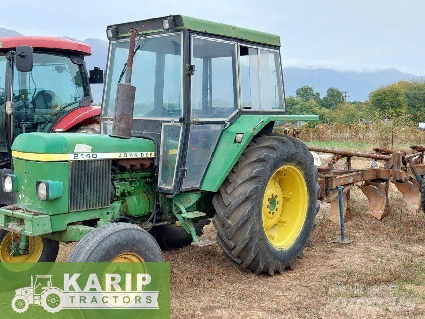 John Deere  Трактори