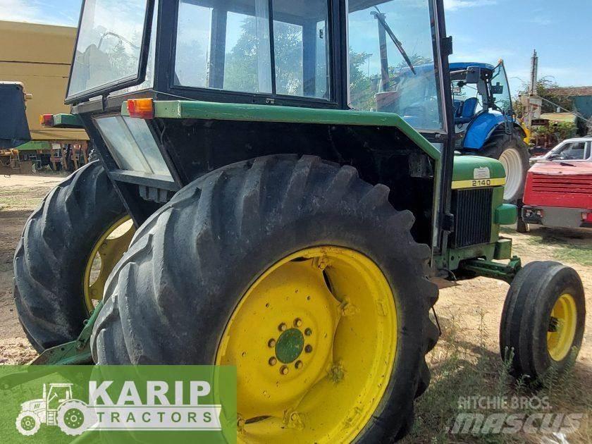 John Deere 2130 Трактори