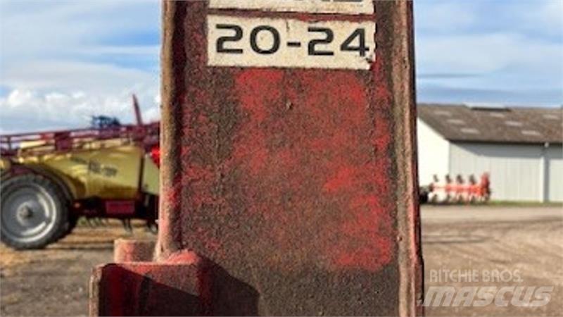 Bigab 20-24 Ремаркета с кука