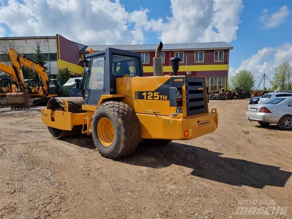 Bomag 125TH Еднобарабанни ролки
