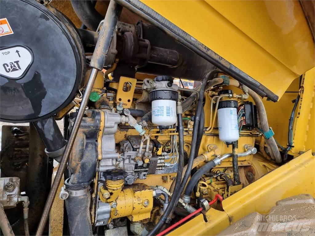 CAT CS 563E Еднобарабанни ролки

