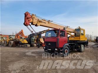 MAZ 533731 Всъдеходни кранове