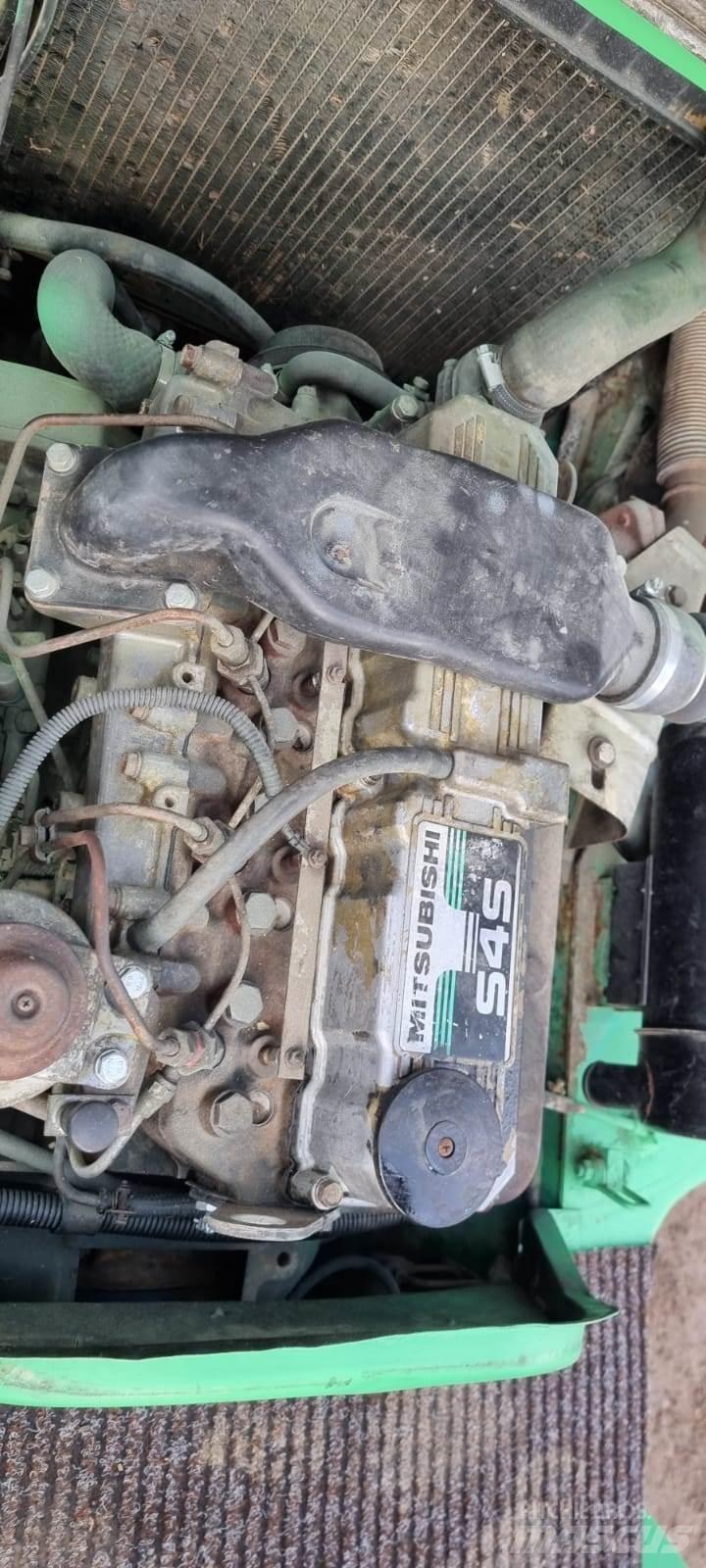 Mitsubishi FD20 Дизелови камиони