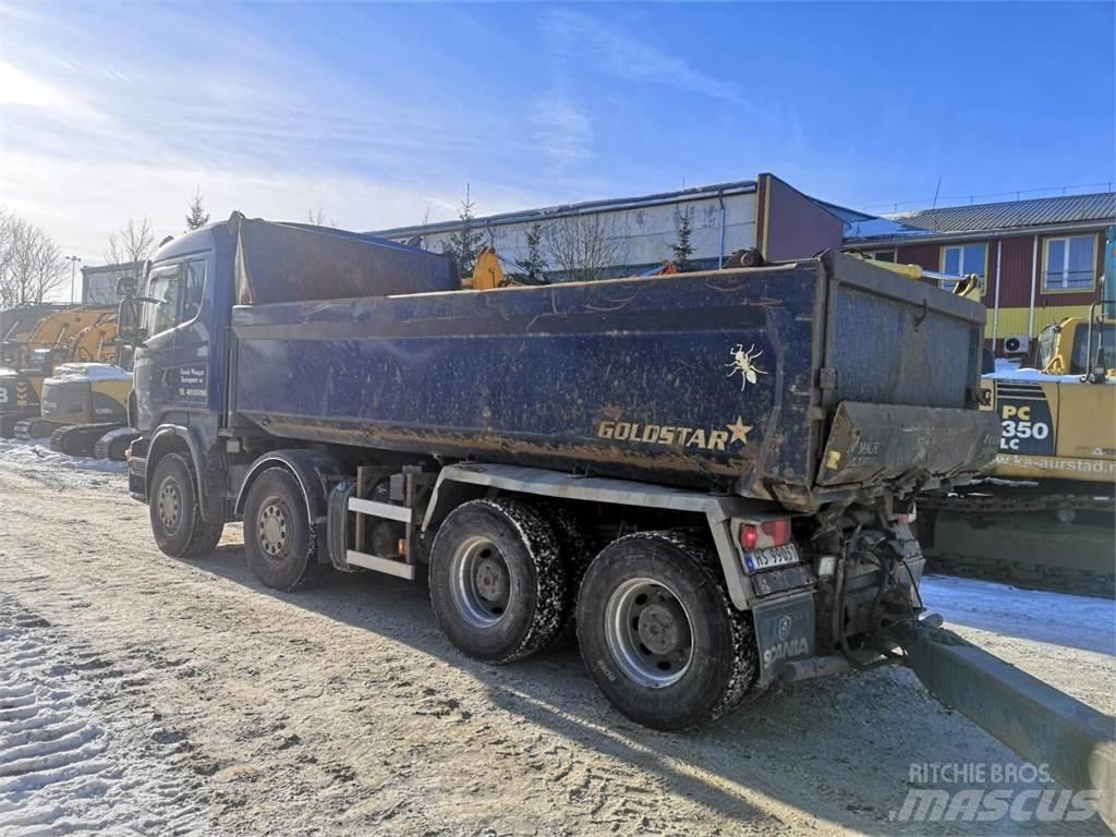 Scania R560 8x4 Камиони със скипов подемник