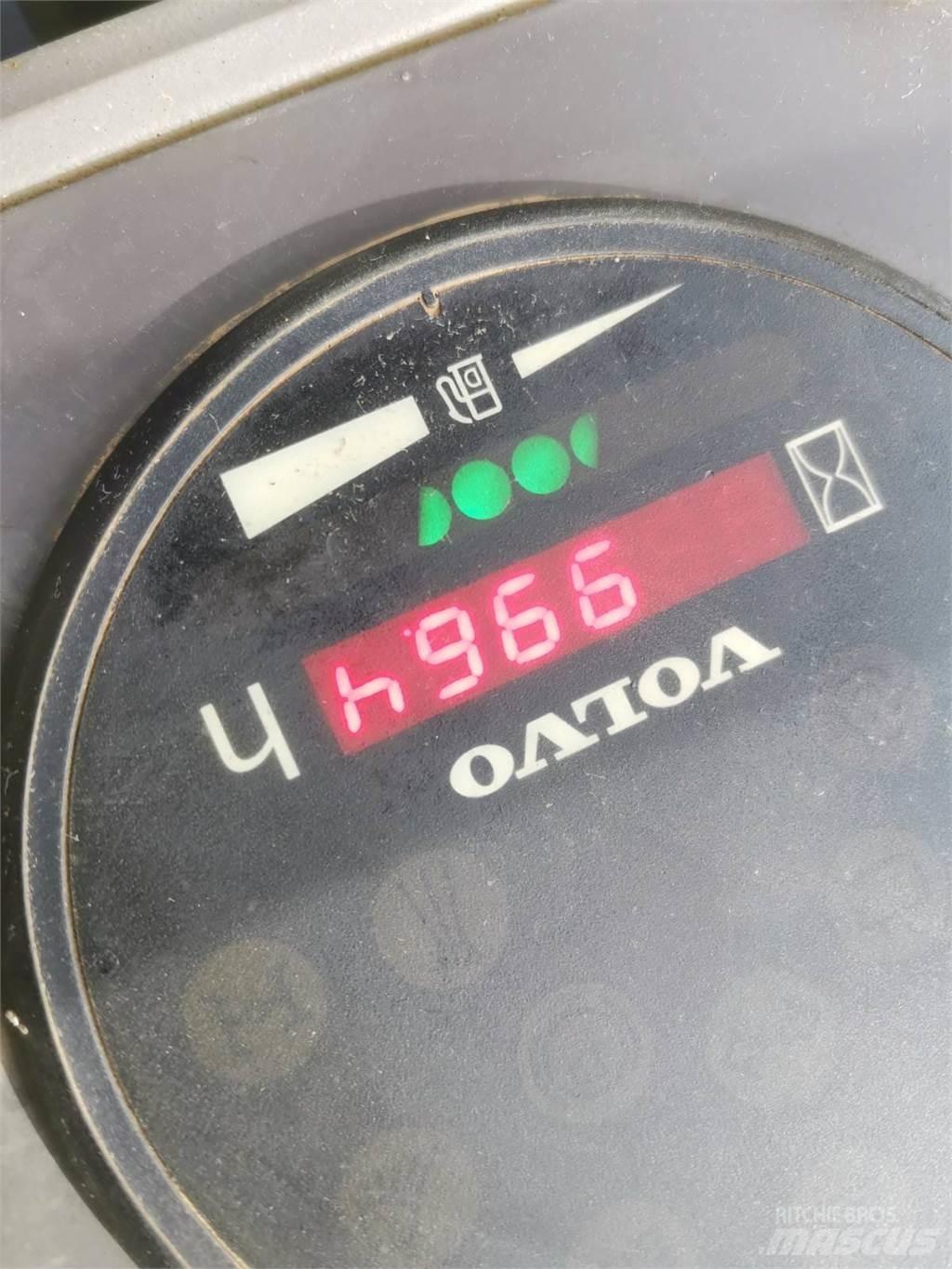 Volvo DD25 Двойни барабанни ролки
