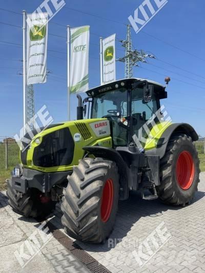 CLAAS Axion 810 Трактори