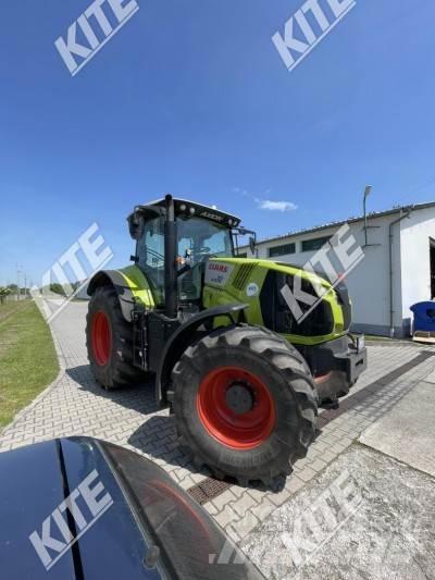 CLAAS Axion 810 Трактори