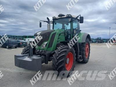 Fendt 826 VARIO Трактори