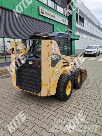 Gehl 5240 Челни товарачи и багери