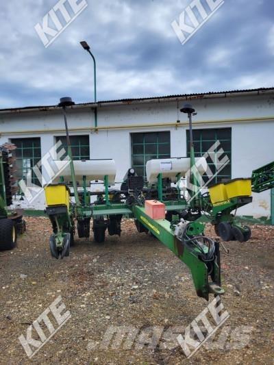 John Deere 1760NT Комбинирани редосеялки