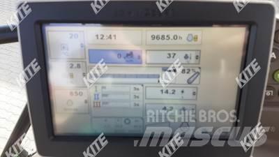 John Deere 6170R Трактори