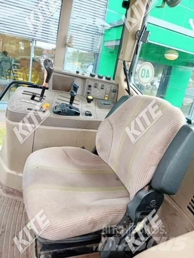 John Deere 6330 Трактори