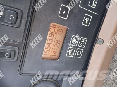John Deere 7230R Трактори