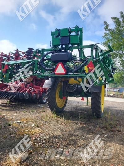 John Deere 732I/27M Прикачни пръскачки
