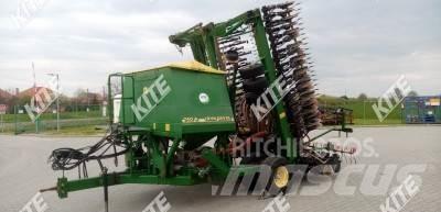 John Deere 740A Редосеялки