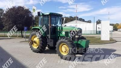 John Deere 7800 Трактори
