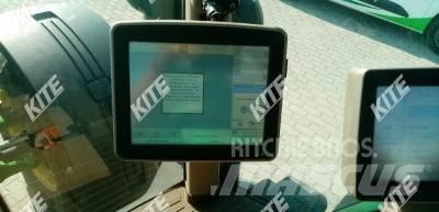 John Deere 8285R Трактори