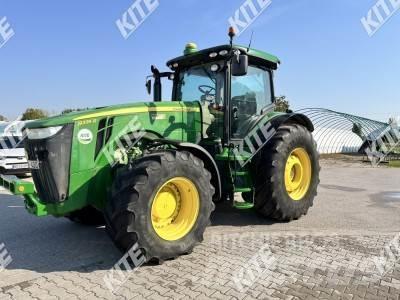 John Deere 8335R Трактори