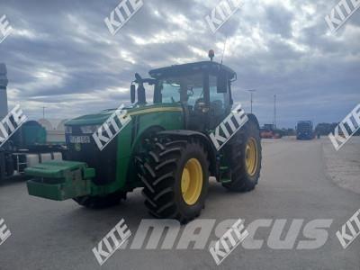 John Deere 8370R Трактори