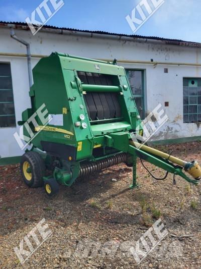 John Deere 852 Сламопреси за кръгли бали
