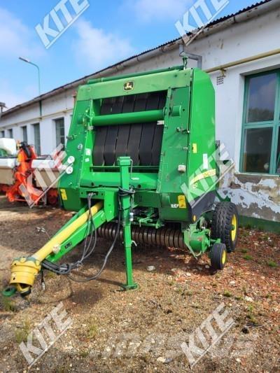 John Deere 852 Сламопреси за кръгли бали
