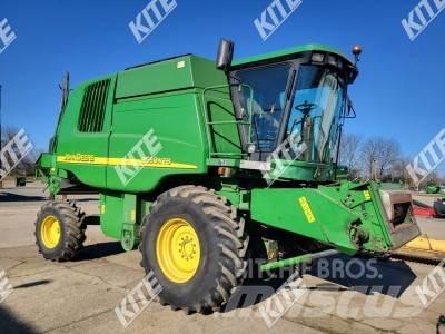 John Deere 9560 WTS 2WD Комбайни