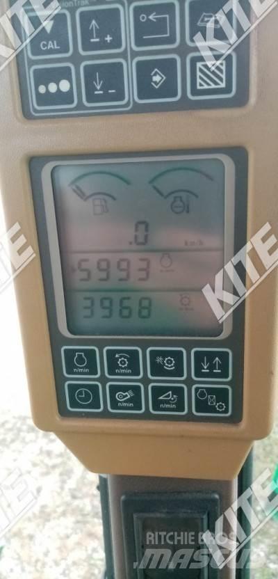 John Deere 9880i STS Комбайни