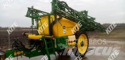 John Deere M740/27M Прикачни пръскачки

