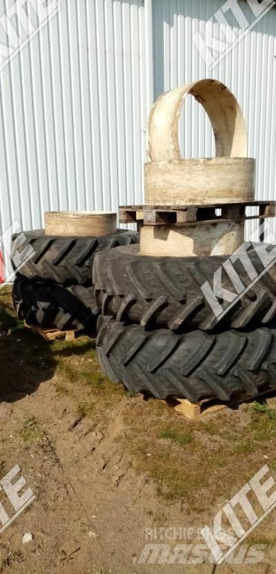 New Holland 9282 Трактори
