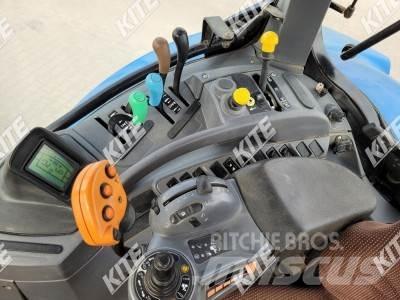 New Holland T7040 Трактори