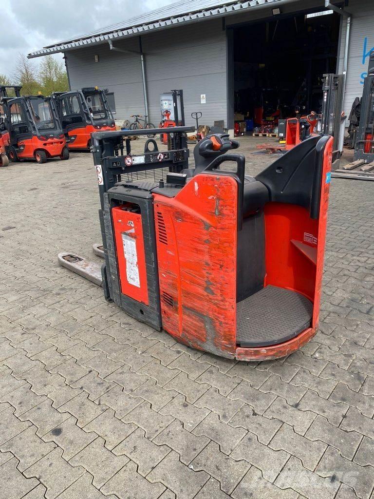Linde D 12 SP Колички високоповдигачи с теглич