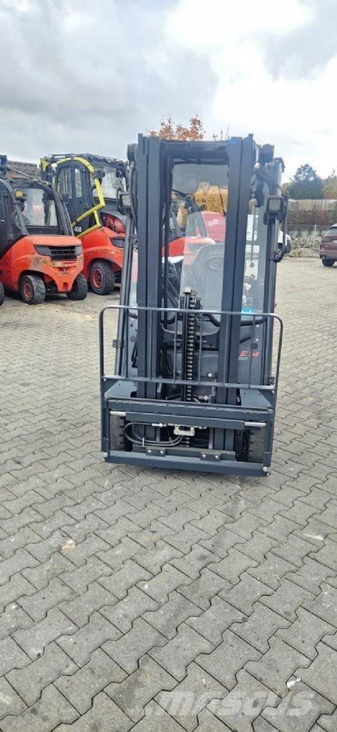 Linde E 14-02 Електрически вилични кари-повдигачи