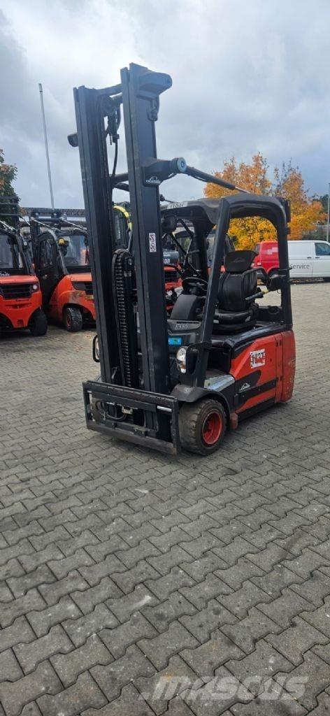 Linde E 18-02 Електрически вилични кари-повдигачи
