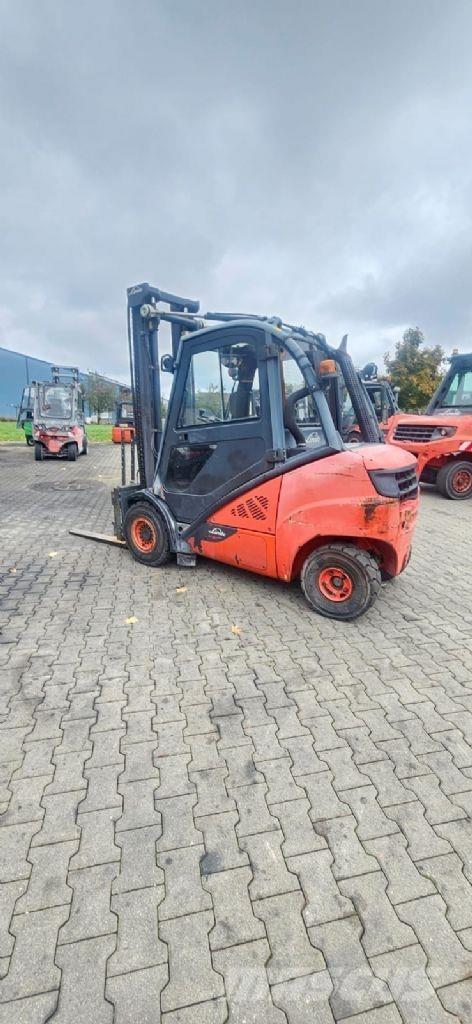 Linde H 30 D-02 Дизелови камиони
