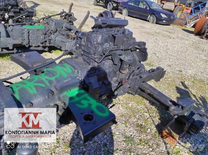 CLAAS ARION 430 Трактори