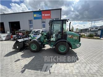 CAT 906 M Колесни товарачи