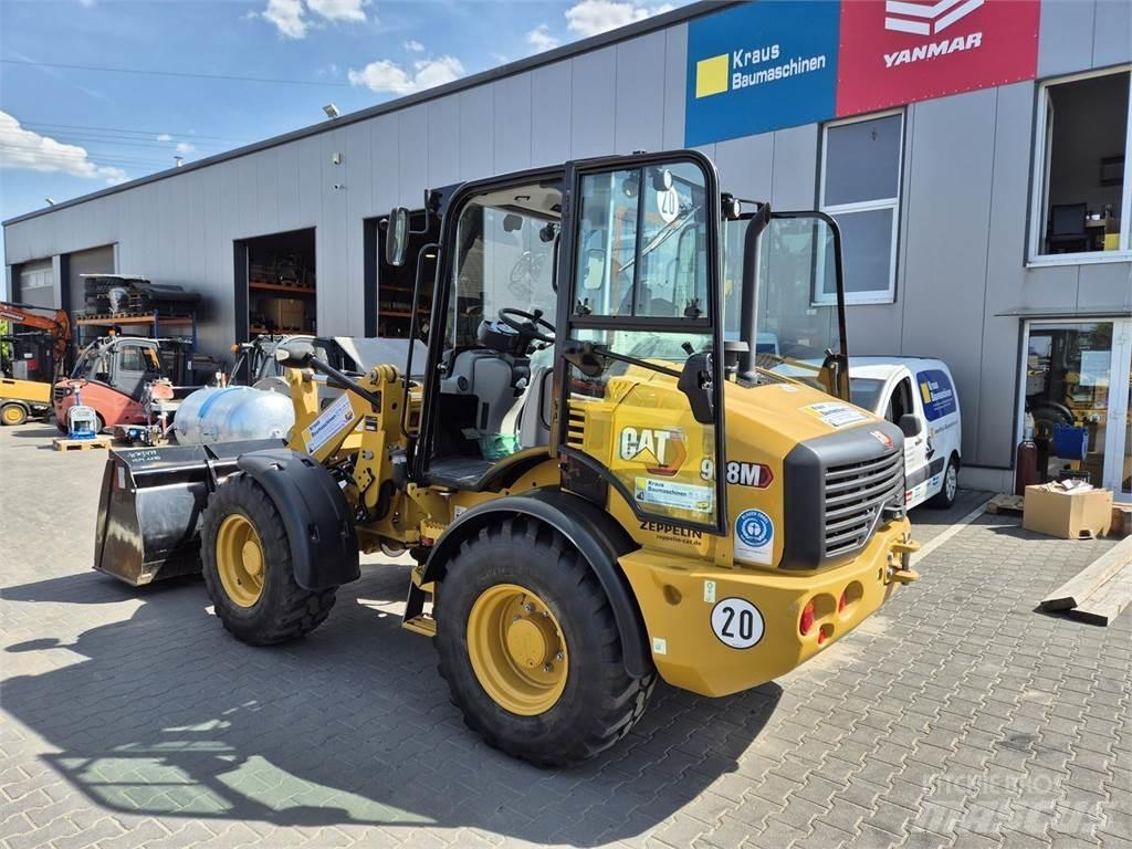 CAT 908 M Колесни товарачи
