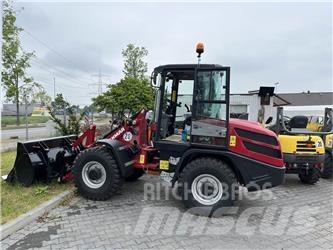 Yanmar V80 Колесни товарачи