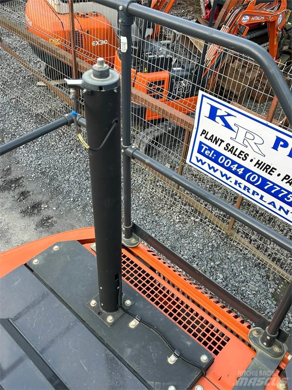 Hitachi ZX130LCN-6 Верижен екскаватор