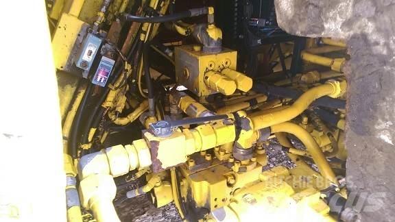 Belotti B75 Телескопични товарачи
