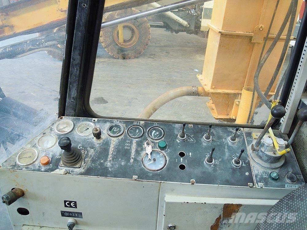 Böhler DTC 118 Апаратура за повърхностна редова сеидба