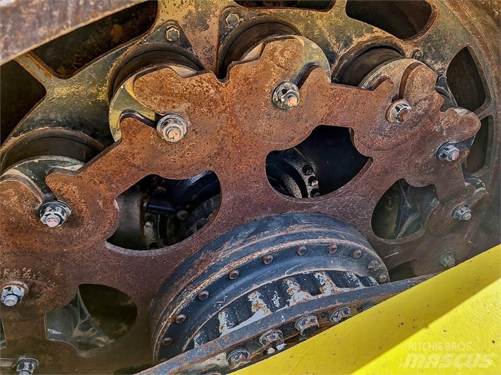 Bomag BW226PDH-5 Двойни барабанни ролки
