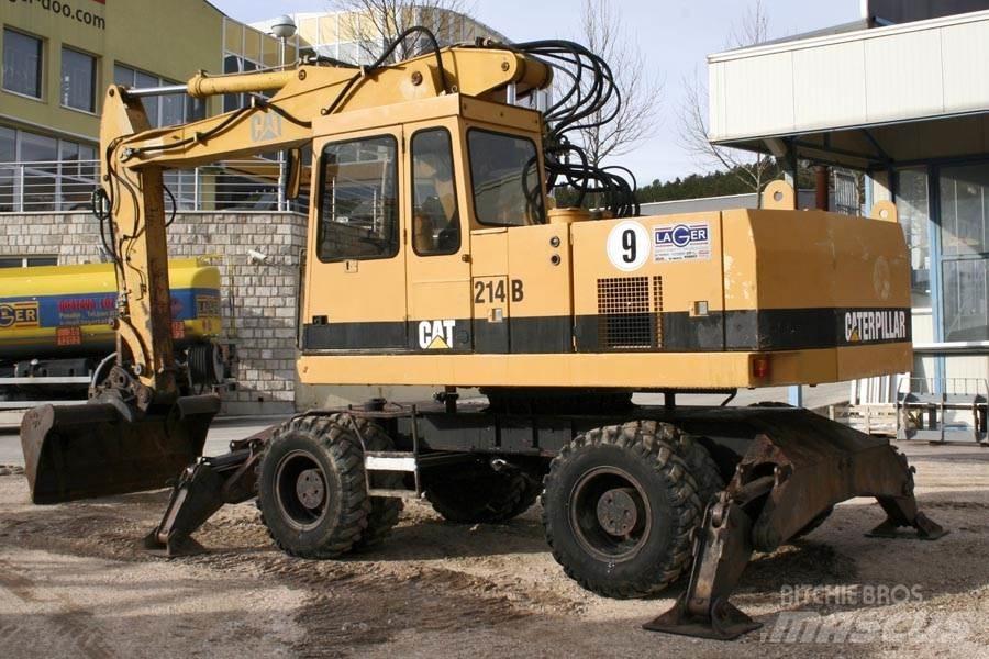 CAT 214B Колесни екскаватори