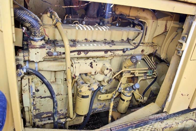 CAT 235 Верижен екскаватор