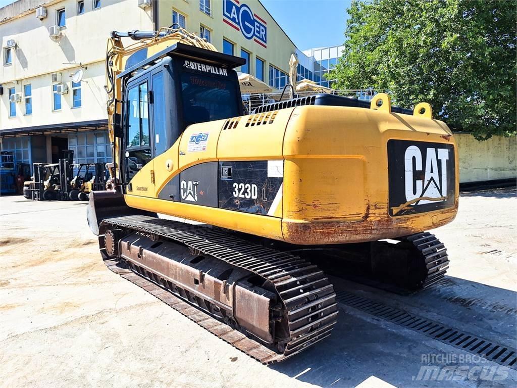 CAT 323D Верижен екскаватор